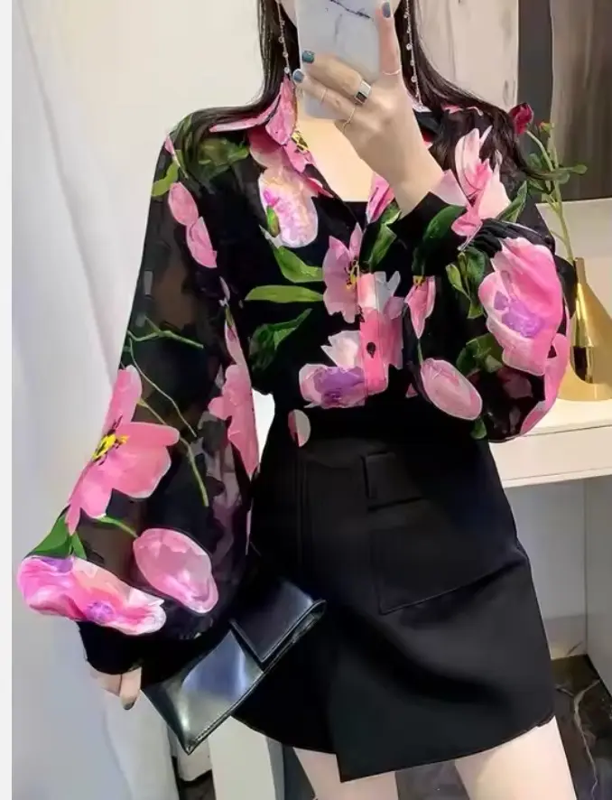 女士優雅花卉印花衫